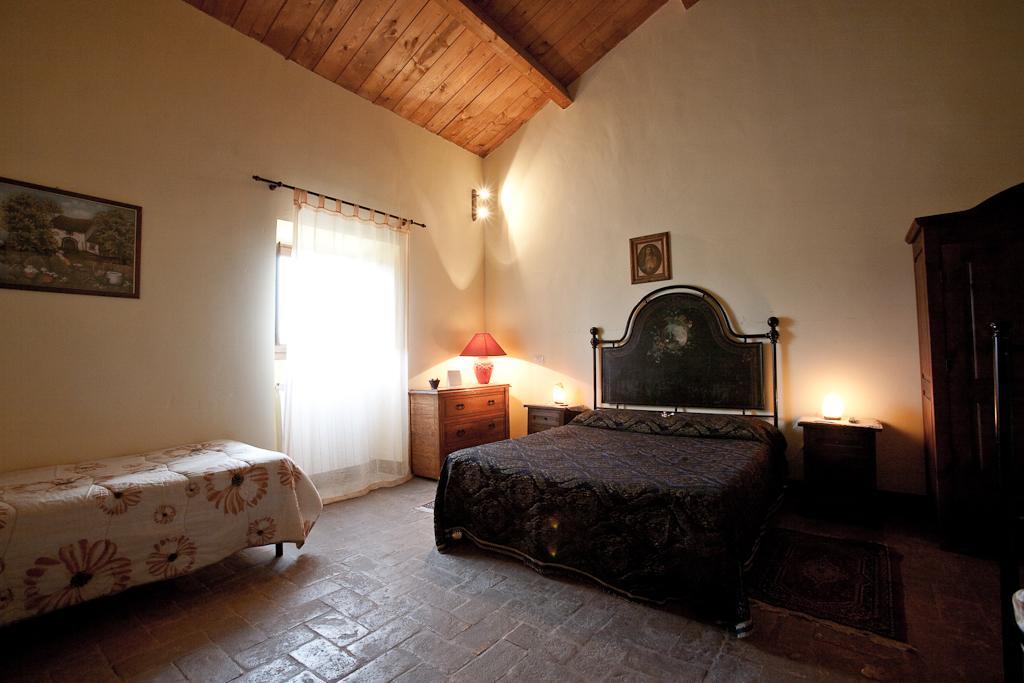 Agriturismo Le Caselle Otel Viterbo Oda fotoğraf